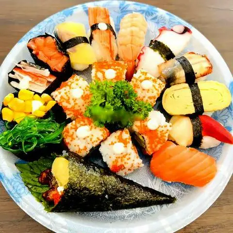 Hình ảnh Sushi Set E