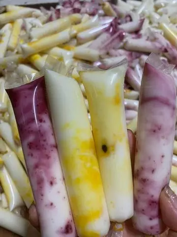Hình ảnh sữa chua trái cây