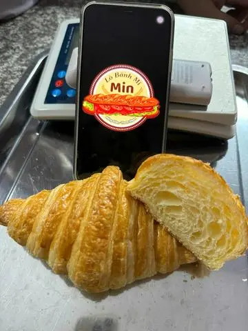 Hình ảnh Bánh croissant