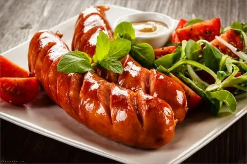 Hình ảnh Xúc Xích Đức (Cây To)