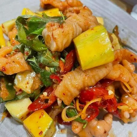 Hình ảnh Chân Gà Sốt Thái (Size L)