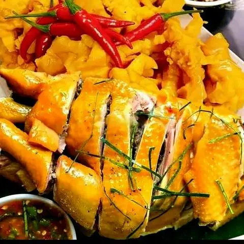 Hình ảnh Gà ủ muối hoa tiêu nguyên con - không đầu