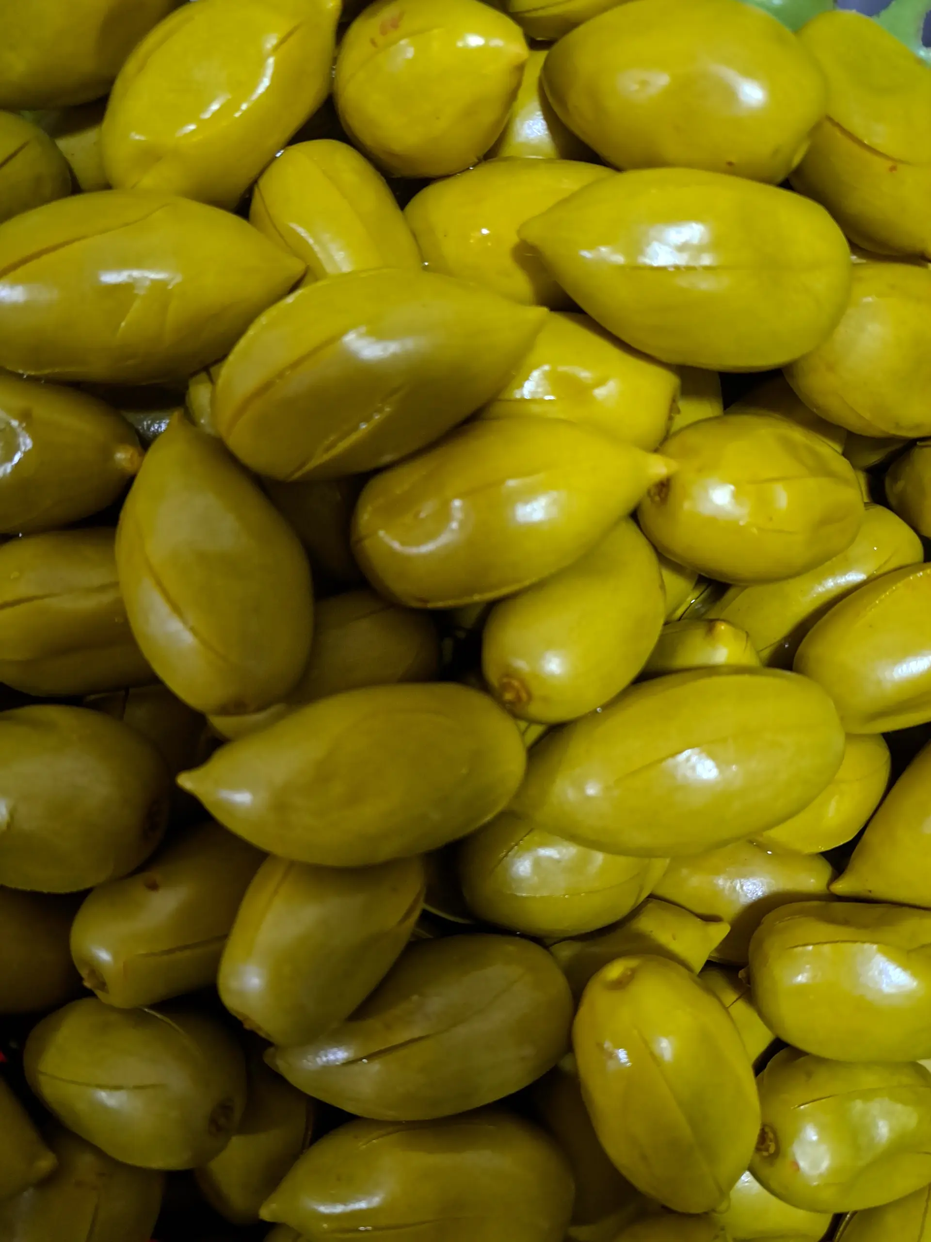 Hình ảnh Cà na ngâm đường bọc 1 kg Trái cà na