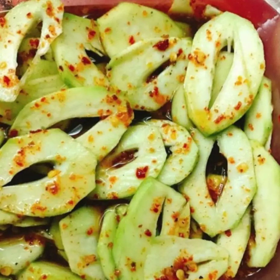 Hình ảnh xoài non lắc 300gr