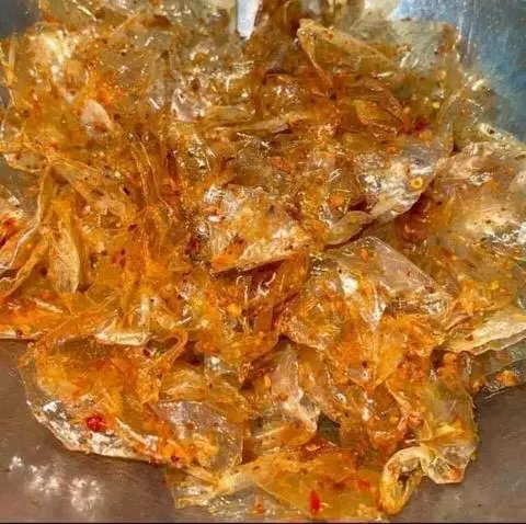 Hình ảnh Bánh tráng trộn muối sặc sốt tắc