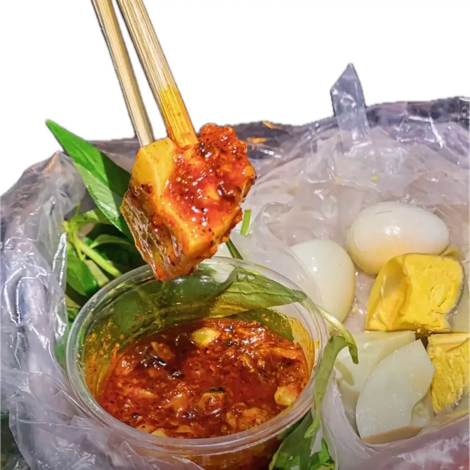 Hình ảnh Bánh Tráng Chấm Sốt Đậu Hành Phi + Trứng + TRÀ CHANH