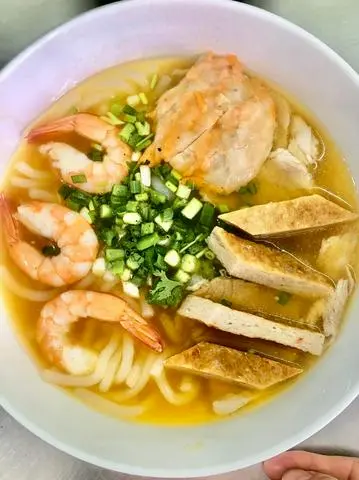Hình ảnh Bánh canh tôm - chả