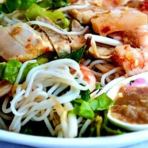 Hình ảnh Bún mắm nêm tôm - thịt