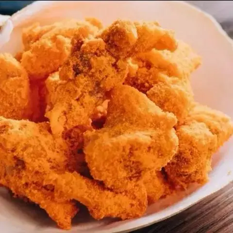 Hình ảnh Da gà lắc trứng muối