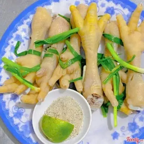 Hình ảnh chân gà hấp hành