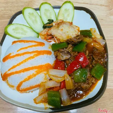 Hình ảnh Cơm Bò sốt cay