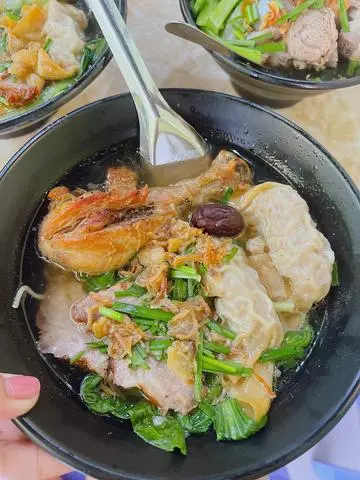 Hình ảnh Mỳ tiềm thập cẩm