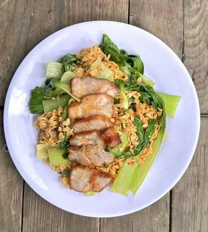Hình ảnh Mì trộn xá xíu