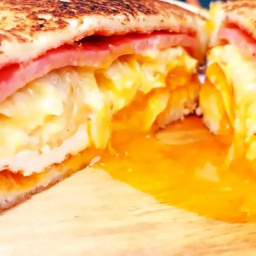 Hình ảnh Sandwich Jambon - Trứng - Phomai