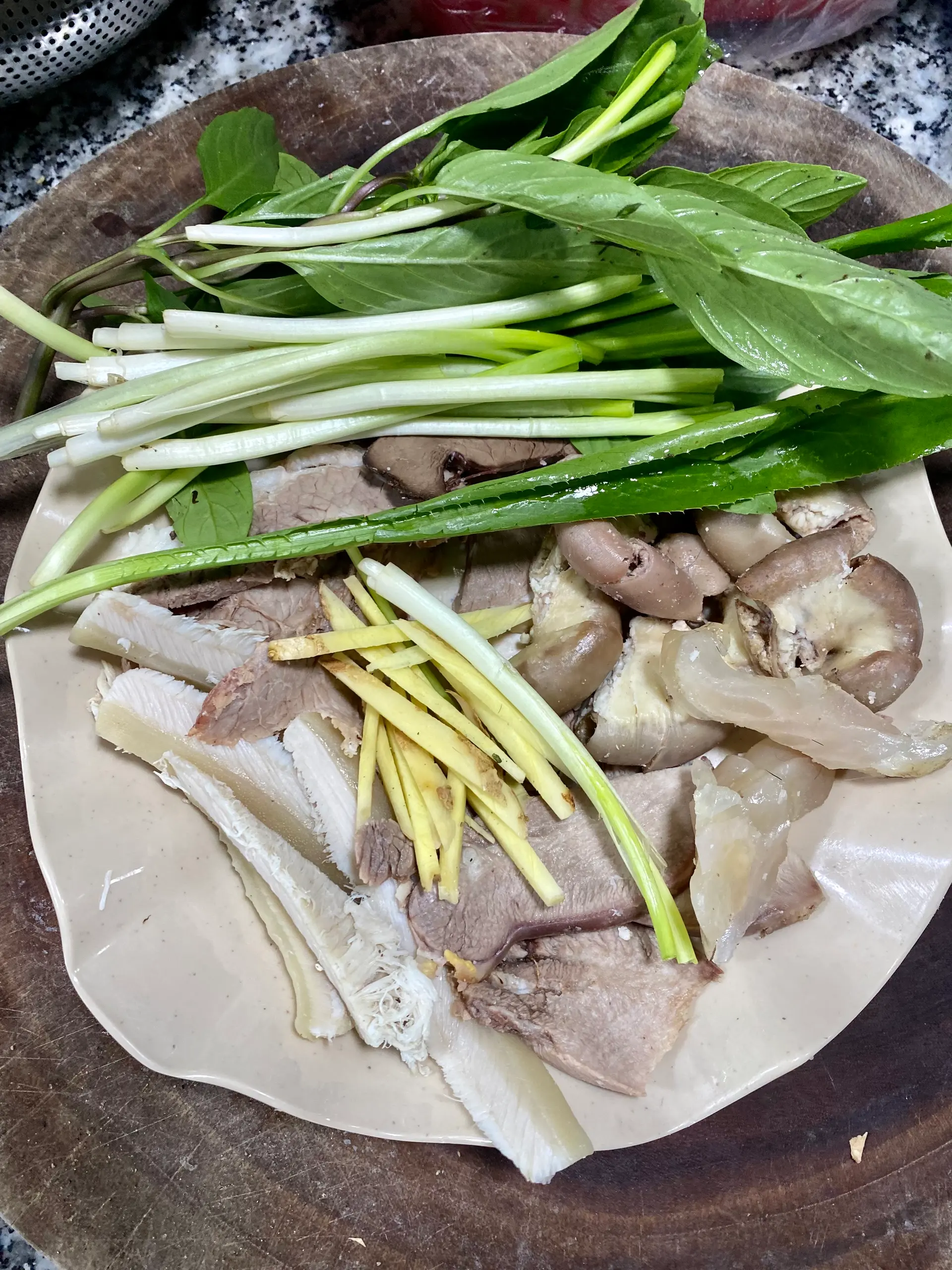 Hình ảnh Lòng Bò Xào Sa Tế