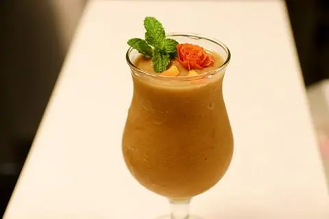 Hình ảnh sinh tố sam pô chê