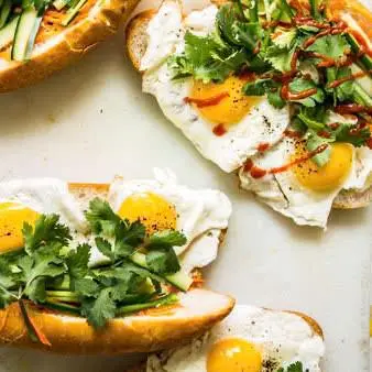 Hình ảnh Combo trứng độc quyền( Baguette 3 trứng khuấy + Baguette 3 trứng ốp la)