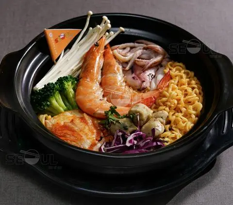 Hình ảnh Mì trộn hải sản