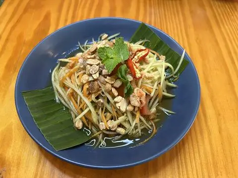 Hình ảnh Gỏi đu đủ tôm khô