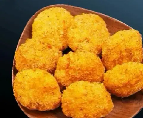 Hình ảnh Bánh Gà Phô Mai - 3 cái