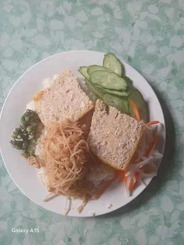 Hình ảnh Cơm Chả Bì