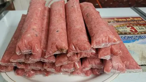 Hình ảnh Thêm nem chua huế