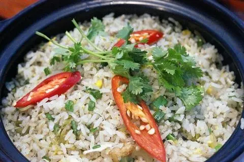 Hình ảnh Cơm Chiên Cá Mặn