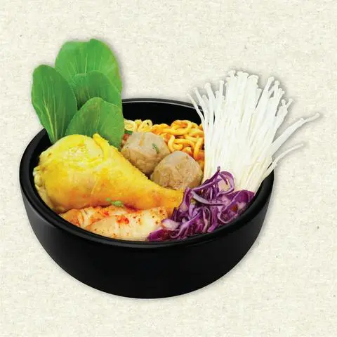 Hình ảnh Mì kim chi gà