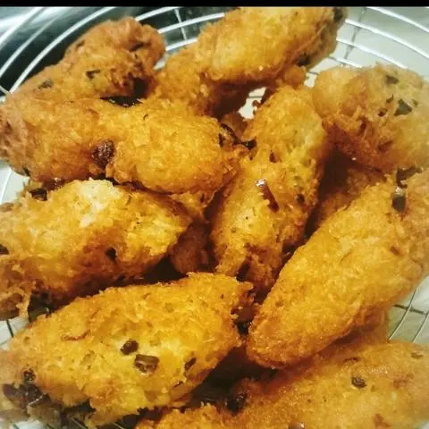 Hình ảnh Bánh cay khoai mì (8 viên)