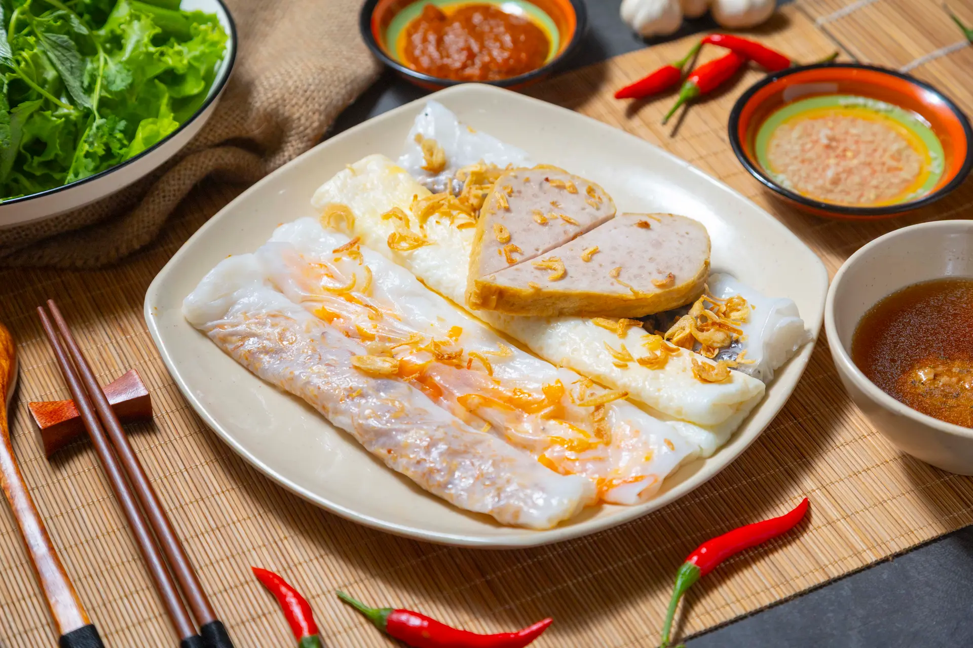 Hình ảnh Bánh cuốn thập cẩm đặc biệt