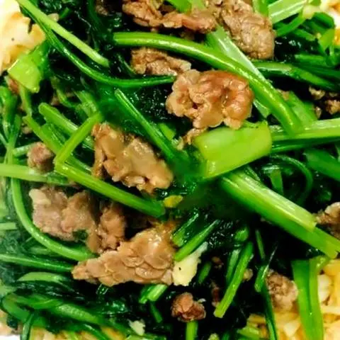 Hình ảnh Phở xào mềm thịt bò