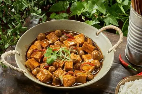 Hình ảnh Đậu hủ kho nấm rơm