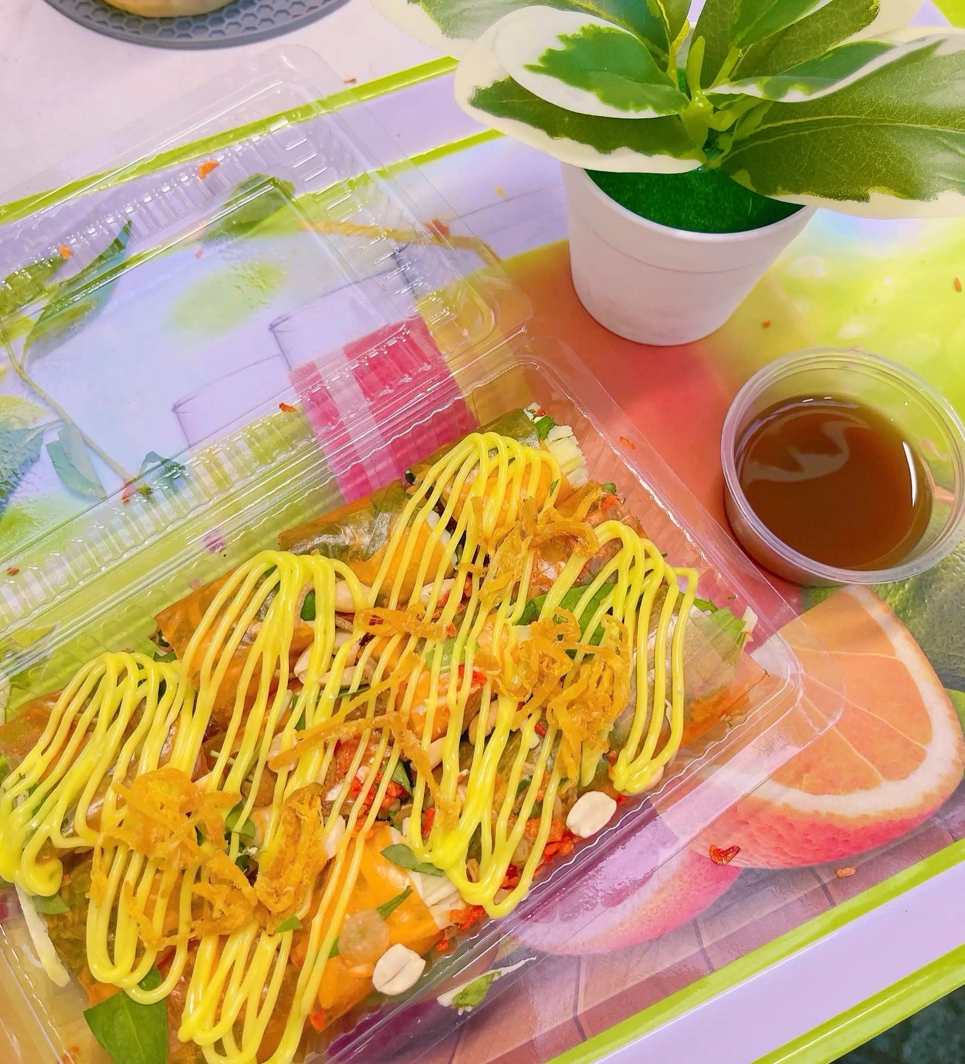 Hình ảnh Bánh tráng Cuốn + Sốt me