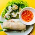 Hình ảnh Combo 10 cuốn tôm thit + 2 ly trà chanh