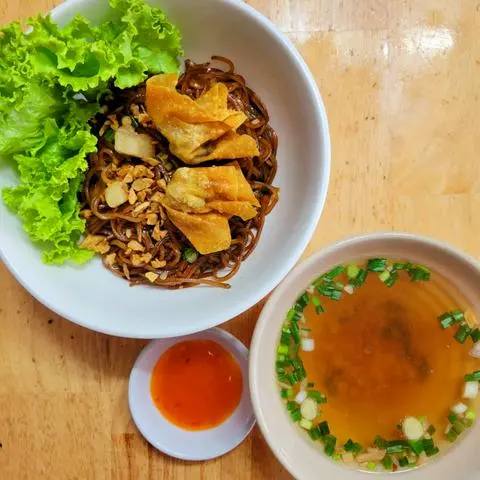 Hình ảnh Hủ Tiếu Khô Hoành Thánh Chiên - size Nhỏ