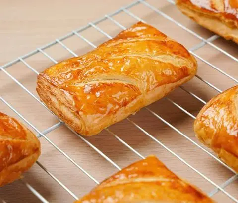 Hình ảnh BÁNH NGHÌN LỚP NHÂN KHOAI LANG