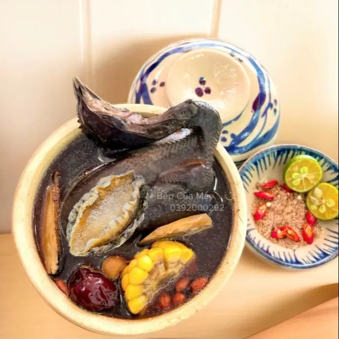 Hình ảnh Gà tiềm + 1 bào ngư