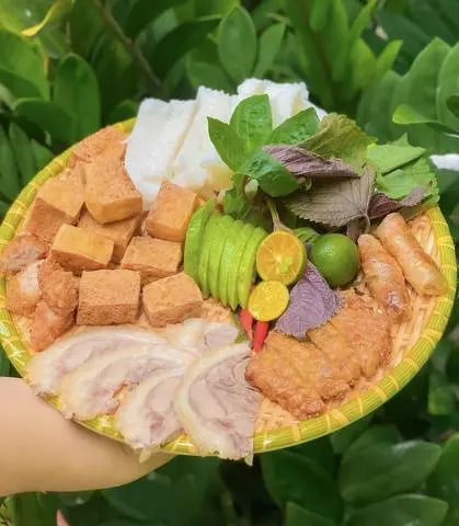 Hình ảnh Bún đậu thập cẩm