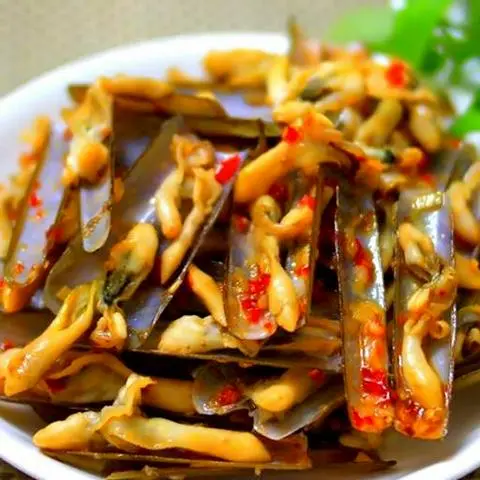 Hình ảnh Ốc móng tay xào bơ cay