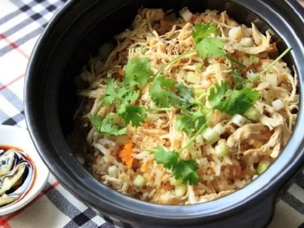 Hình ảnh Cơm Chiên Gà Xé Mắm Ruốc