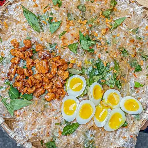Hình ảnh Bánh Tráng Tỏi Ớt Tóp Mỡ