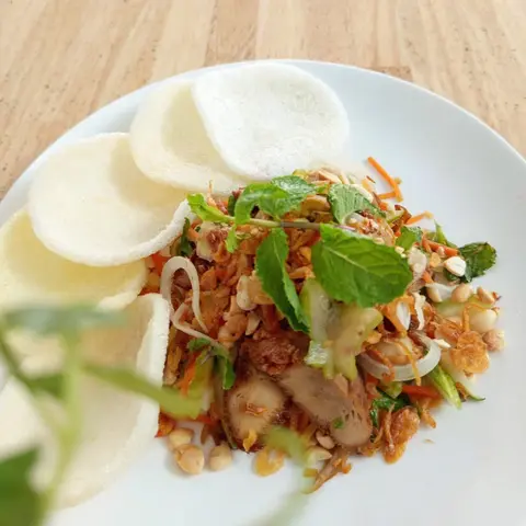 Hình ảnh Gỏi rau củ nhiệt đới