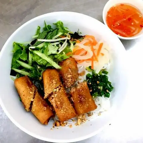 Hình ảnh Bún Chả Giò