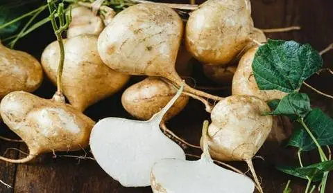 Hình ảnh củ sắn gọt vỏ 400g kèm muối nhà làm