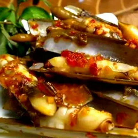 Hình ảnh Móng Tay Xào Tỏi