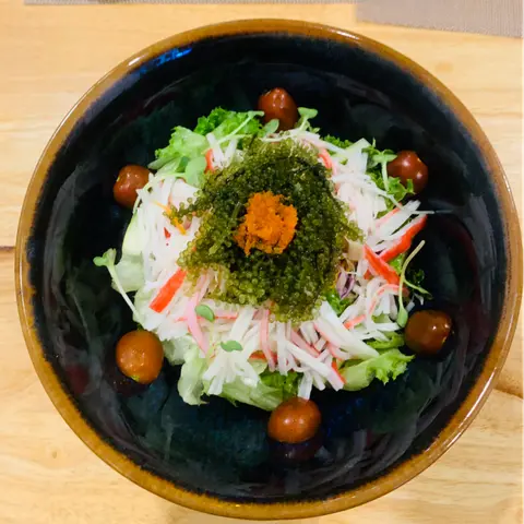 Hình ảnh Salad rong nho và chả cua