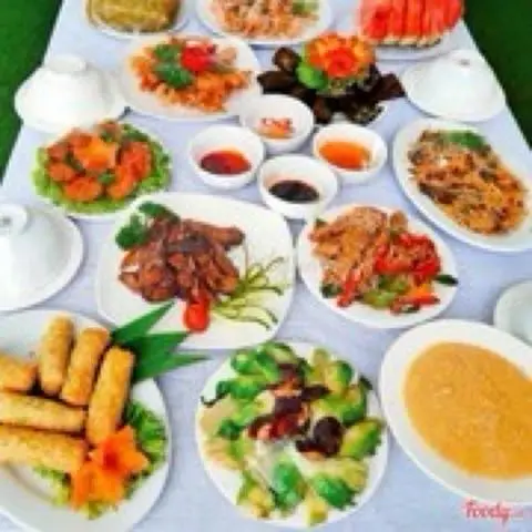 Hình ảnh Heo quay chay
