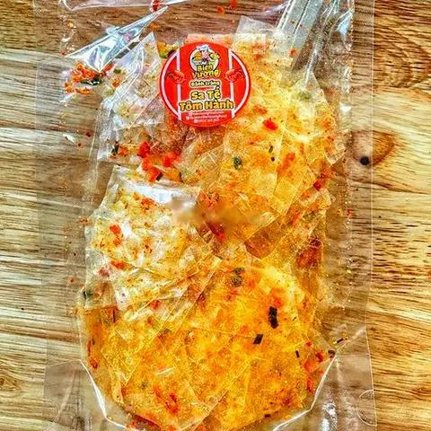 Hình ảnh Bánh tráng sate tôm hành