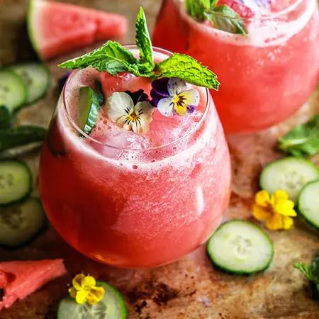 Hình ảnh Nước ép đưa hấu lý vừa
