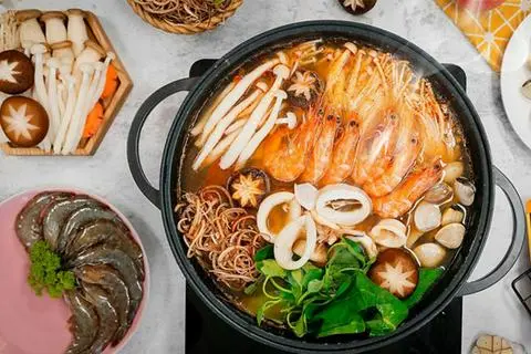 Hình ảnh Lẩu thái hải sản chua cay 1 người